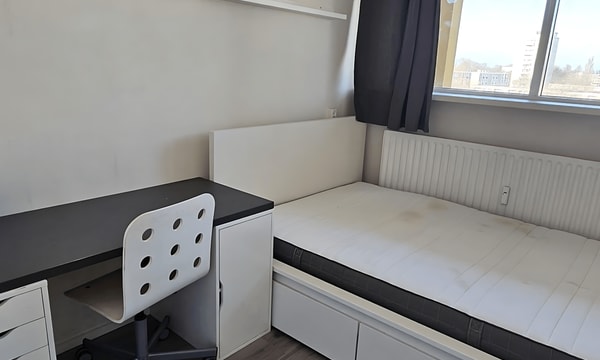 Kamer | 11m² | Hertenrade | €625,-
