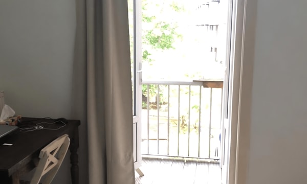 Kamer | 9m² | Javaplein | €970,-