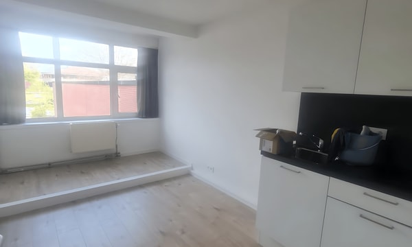 Kamer | 11m² | Hoofdstraat | €520,-