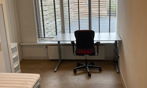 Kamer | 13m² | Lenteklokje | €440,-