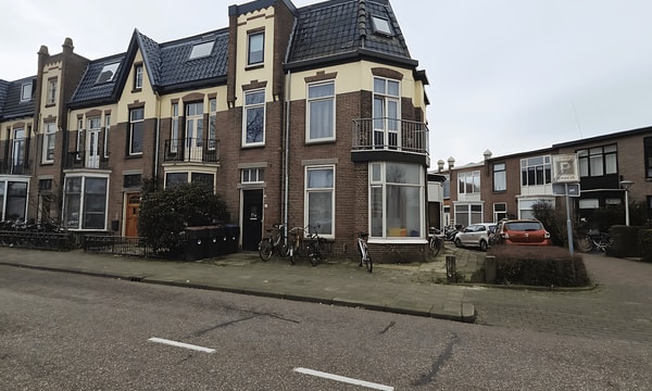 Kamer | 14m² | Sontdwarsstraat | €560,-