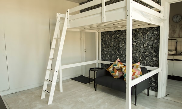 Studio | 28m² | Valkenboslaan | €1475,-