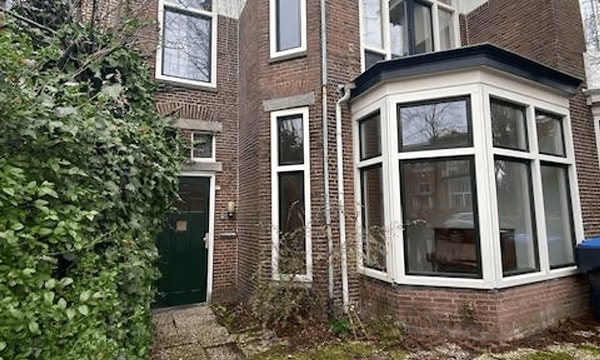 Huis | 117m² | Vredeman de Vriesstraat | €1500,-
