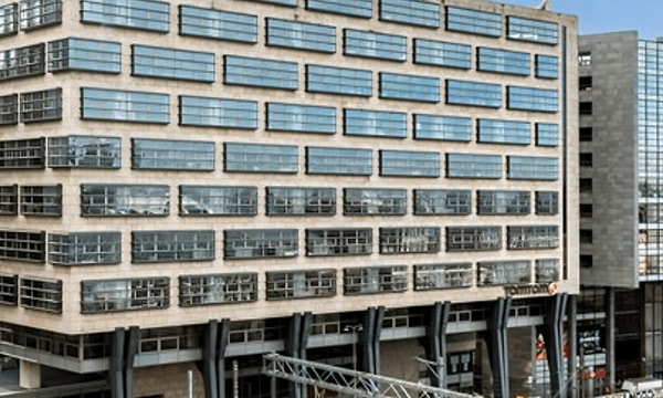 Kantoor | m² | €8888,-