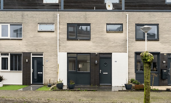 Huis | 127m² | €2300,-
