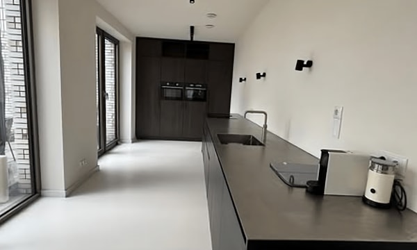 Huis | 106m² | €2850,-