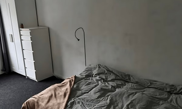 Kamer | Zuidplein | €800,-