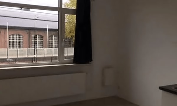 Studio | m² | €600,-