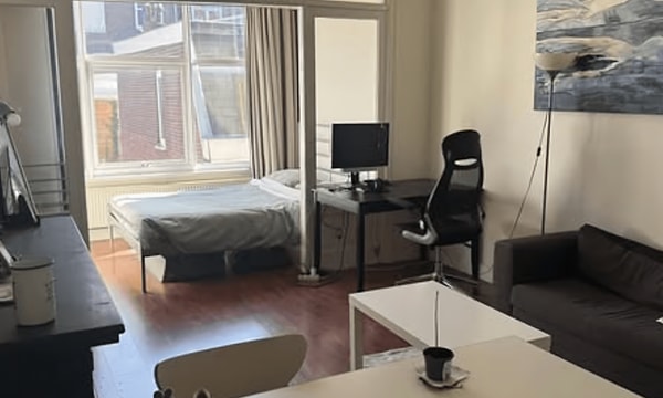 Kamer | 20m² | €825,-