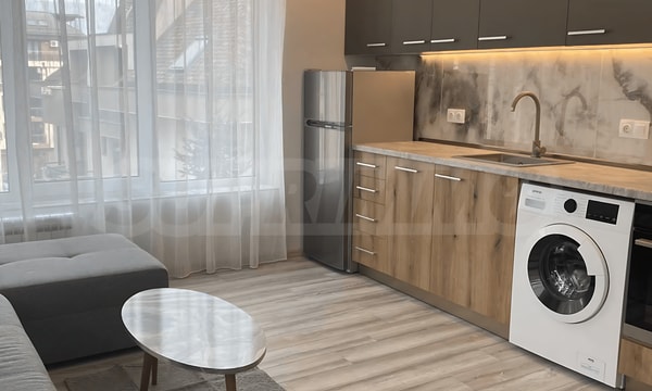 Huis | 48m² | €1700,-