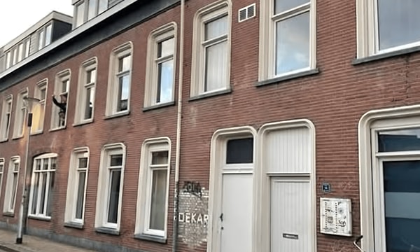 Kamer | 14m² | €380,-