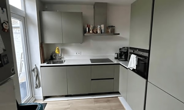 Huis | m² | €3000,-