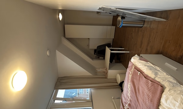 Studio | 16m² | Rijnstraat | €465,-