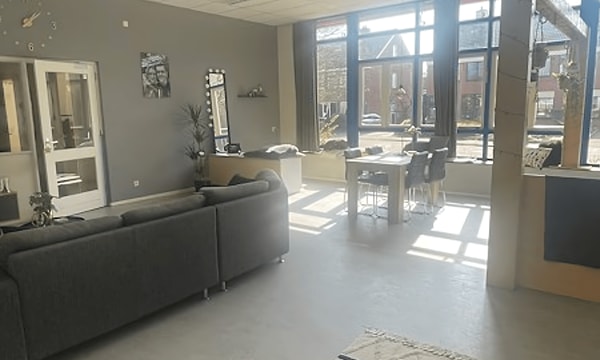 Huis | 50m² | €8888,-