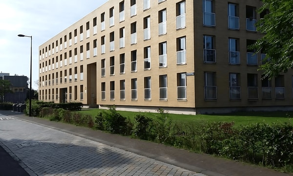 Huis | 144m² | Mattenbiesstraat | €1975,-