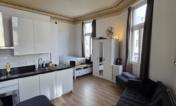 Studio | m² | €1171,-