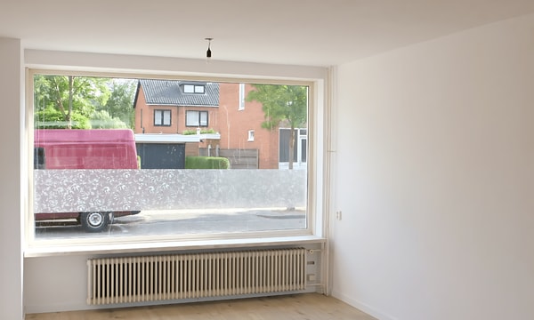 Huis | 101m² | Neptunusstraat | €1400,-