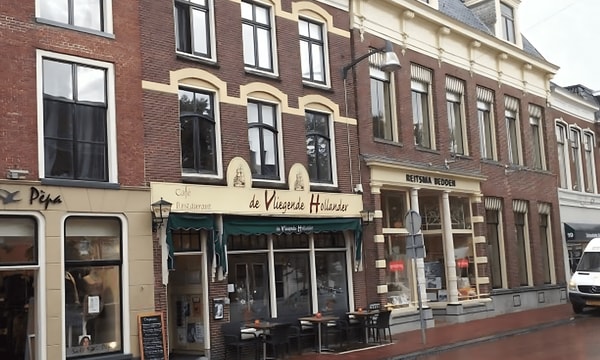 Kamer | 20m² | Oude Oosterstraat | €375,-