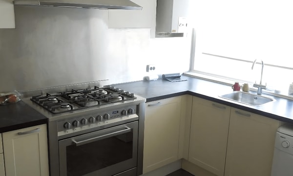 Kamer | 13m² | Van Borselenstraat | €475,-