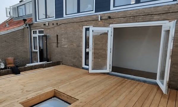 Studio | m² | €645,-