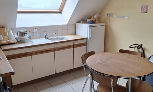Kamer | m² | €700,-