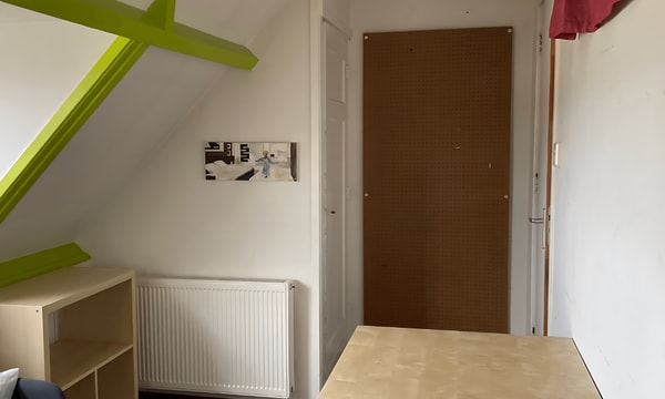 Kamer | 8m² | €400,-