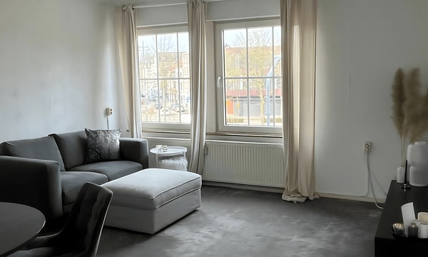 Huis | 42m² | Stationstraat | €690,-