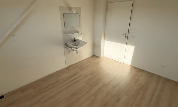 Huis | 13m² | Hoefstraat | €552,-