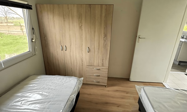 Kamer | 16m² | Globeplein | €840,-