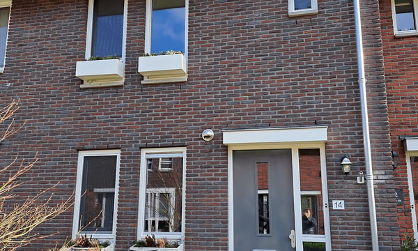 Huis | 116m² | €1875,-