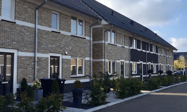 Huis | 135m² | Valetastraat | €1450,-