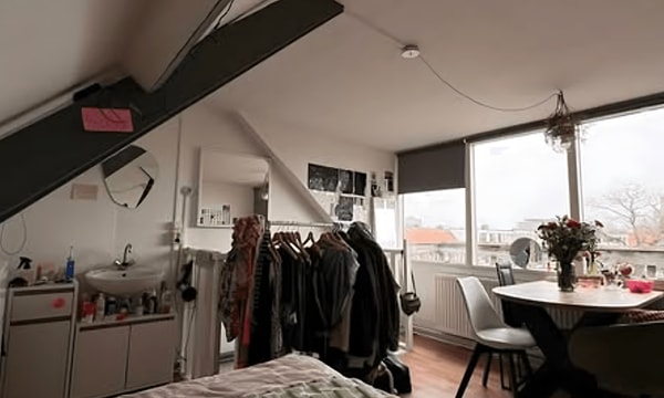 Kamer | m² | €400,-