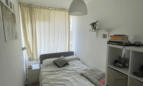 Kamer | m² | €750,-