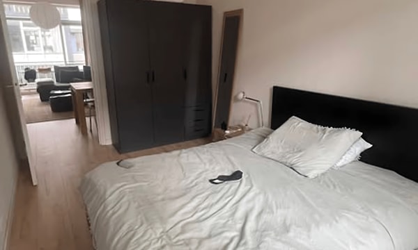 Kamer | m² | €1000,-