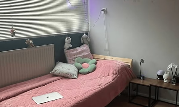Kamer | m² | €670,-