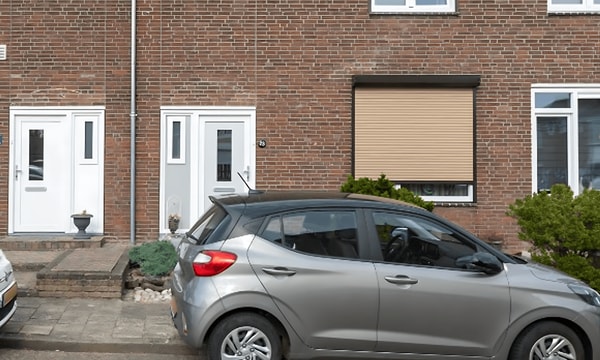 Huis | m² | €764,-
