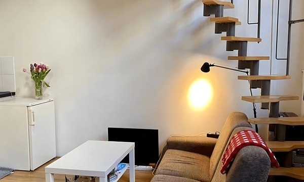 Studio | 32m² | Sint Walburgstraat | €883,-
