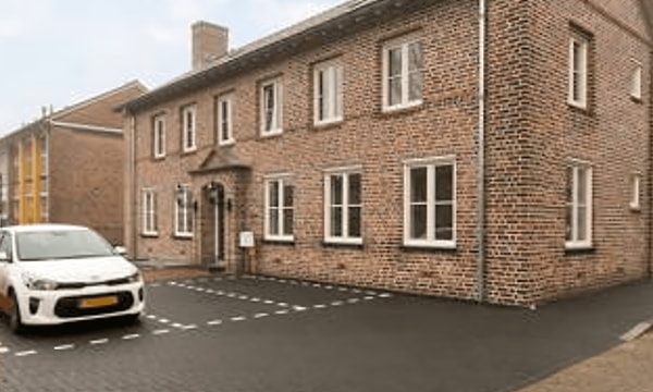 Huis | 70m² | Lijsterlaan | €1035,-