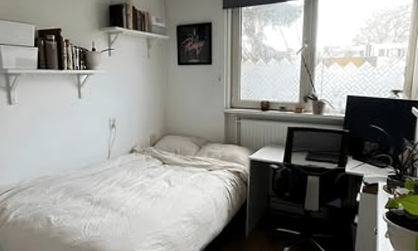 Kamer | 9m² | €540,-