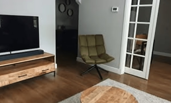 Huis | 80m² | €2200,-