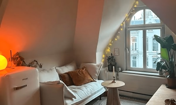 Kamer | m² | €592,-