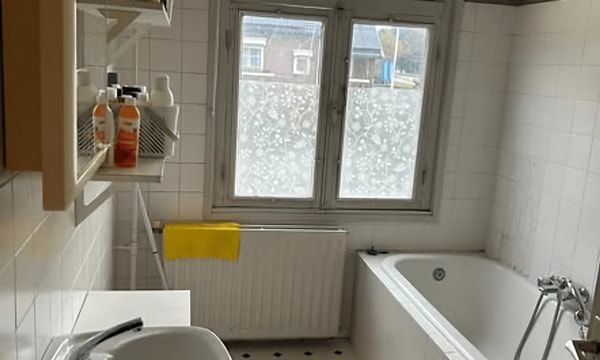 Studio | m² | €700,-