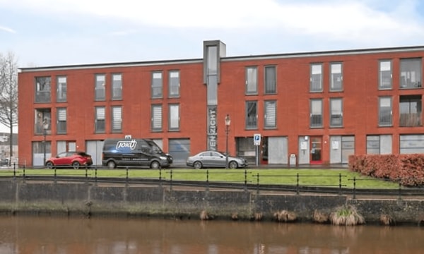 Huis | 116m² | €2000,-