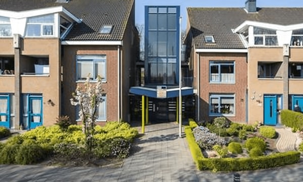 Huis | m² | €1150,-
