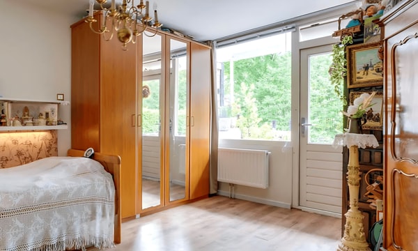 Huis | 140m² | Varenstraat | €750,-