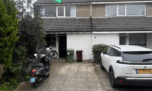 Huis | 114m² | €680,-