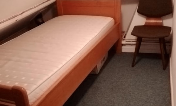 Kamer | 15m² | €300,-