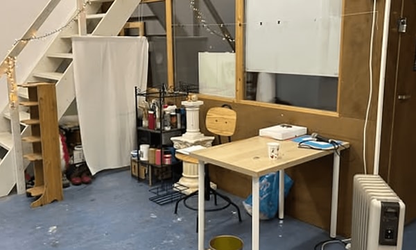 Studio | m² | €1055,-