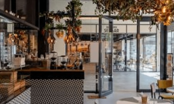 Bedrijfsruimte | 143m² | De Savornin Lohmanplein | €2994,-