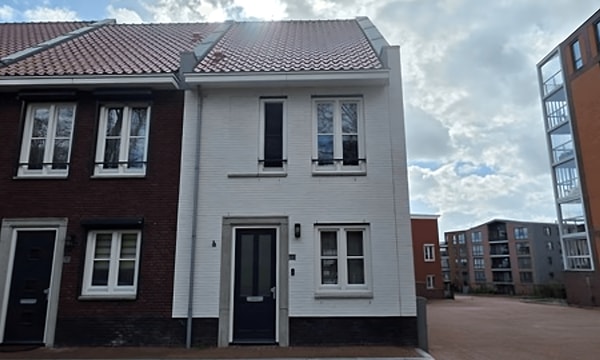 Huis | 121m² | €1700,-